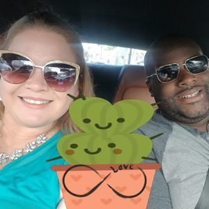 Meet your Posher, Candice